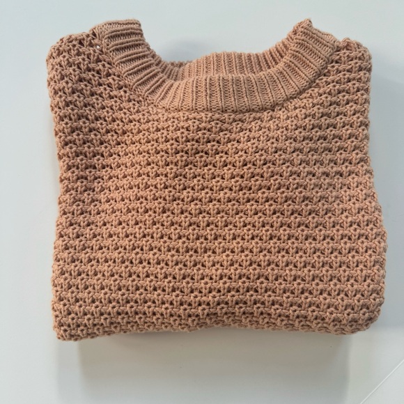 Universal Thread Blush Peach Sweater Small - Picture 6 of 6